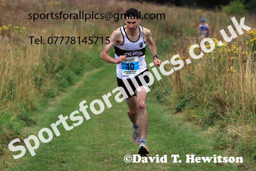Senior Men and Veterans Relay, 2024 Sunderland XC Relays.  Photo: David T. Hewitson/Sports for All Pics